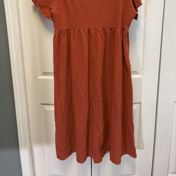 Plus Size Empire Waist Dress. Size 4X - Picture 4 of 4